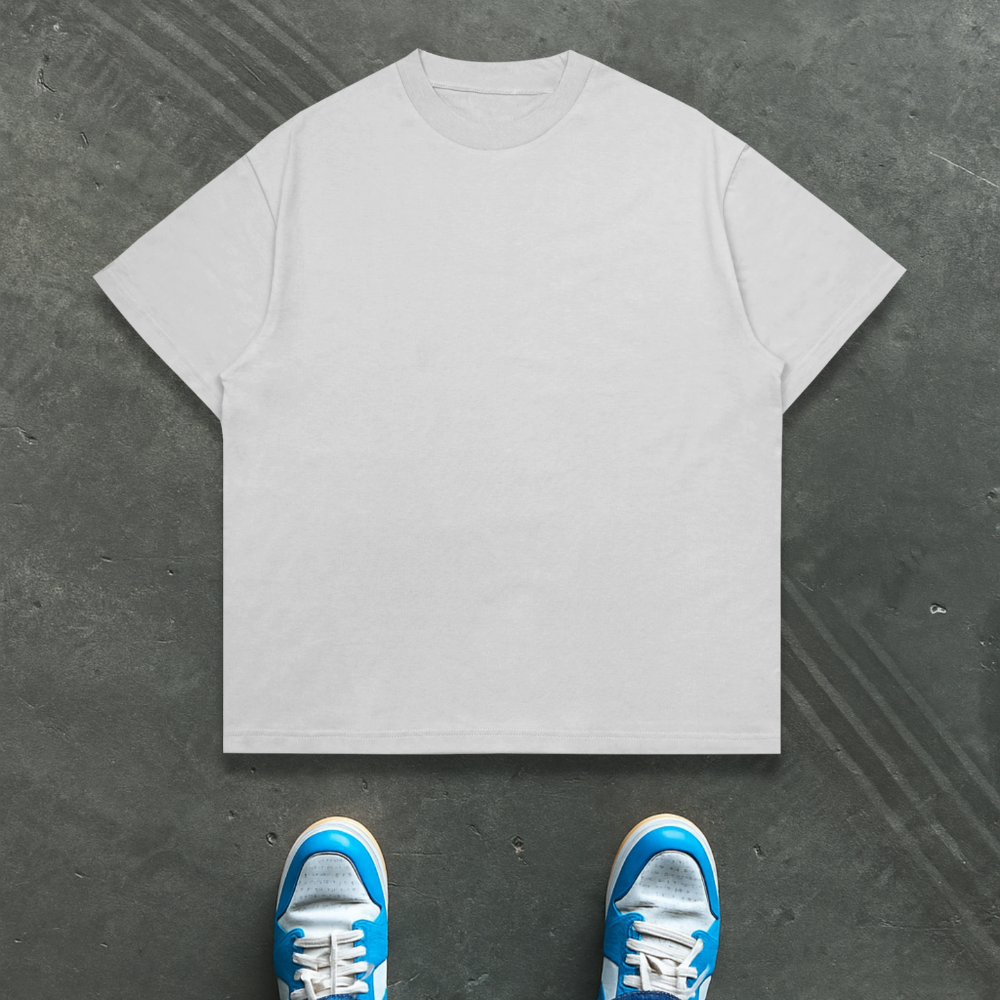 SOLID "WHITE" OVERSIZED TEE