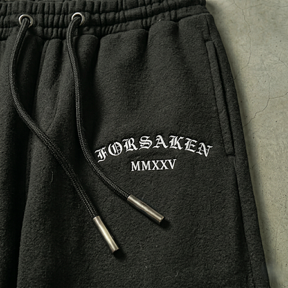 BLACK STRAIGHT FIT SWEATPANTS